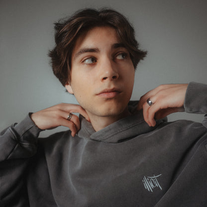 ILLICIT HOODIE - GREY